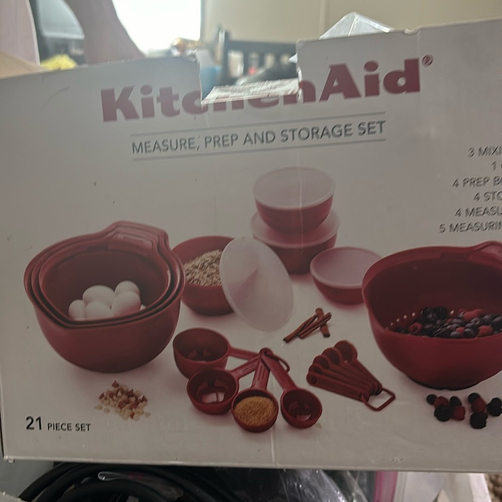Brand new KitchenAid measure prep and storage set